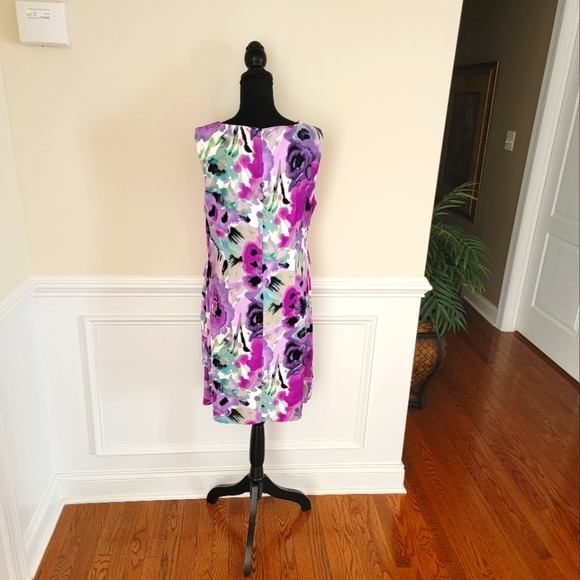 DB established 1962 Dress - Picture 8 of 10